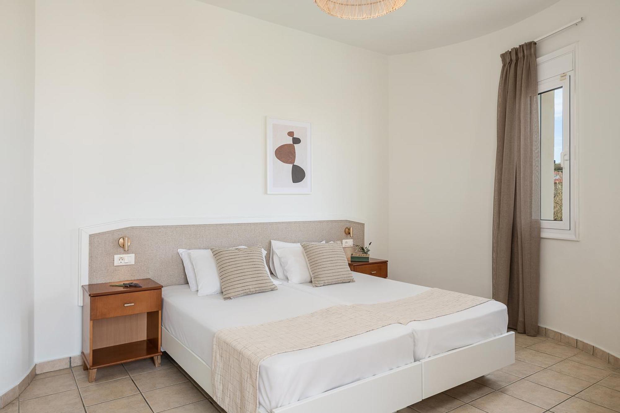 Aparthotel Artemis Stalós